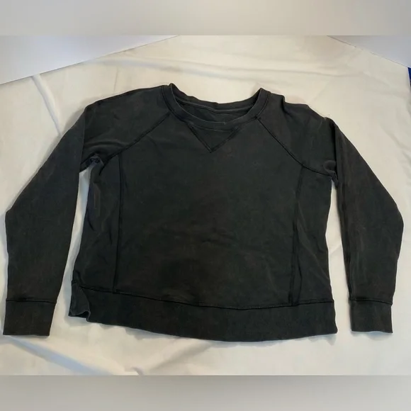 Lululemon  Loop Back Crew    NWOT   Black  size 12 - Picture 4 of 14